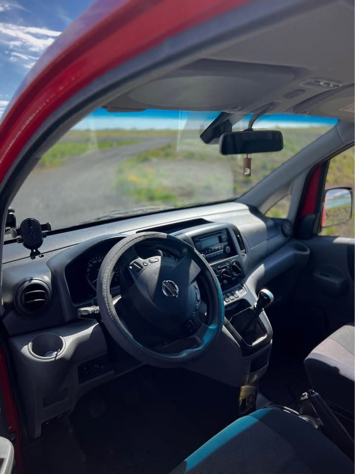 2017 Nissan NV200