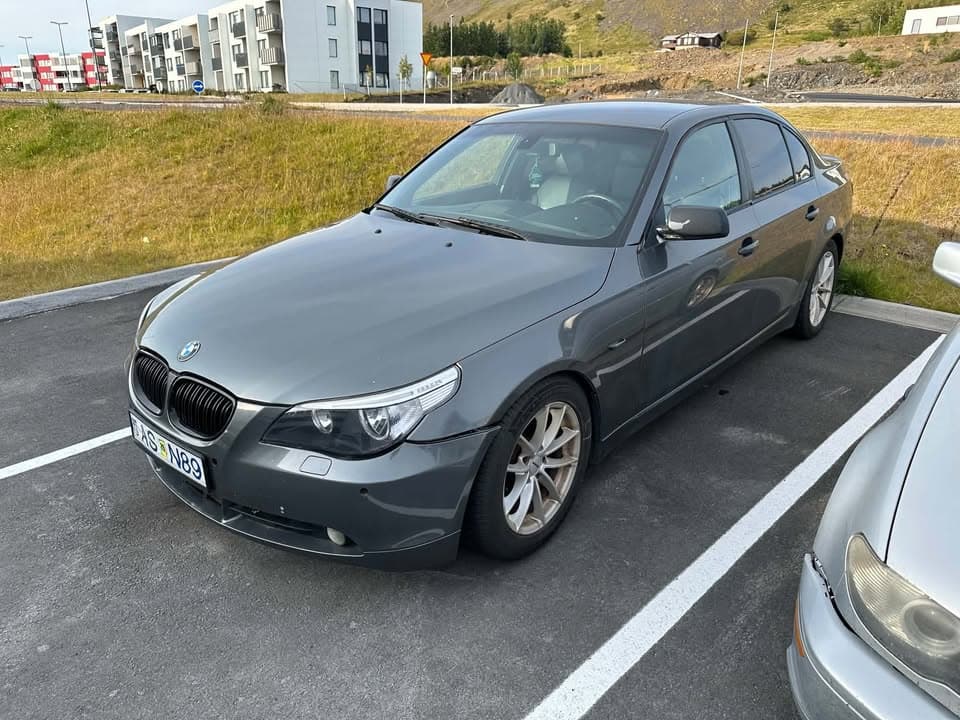 2005 BMW Series 5