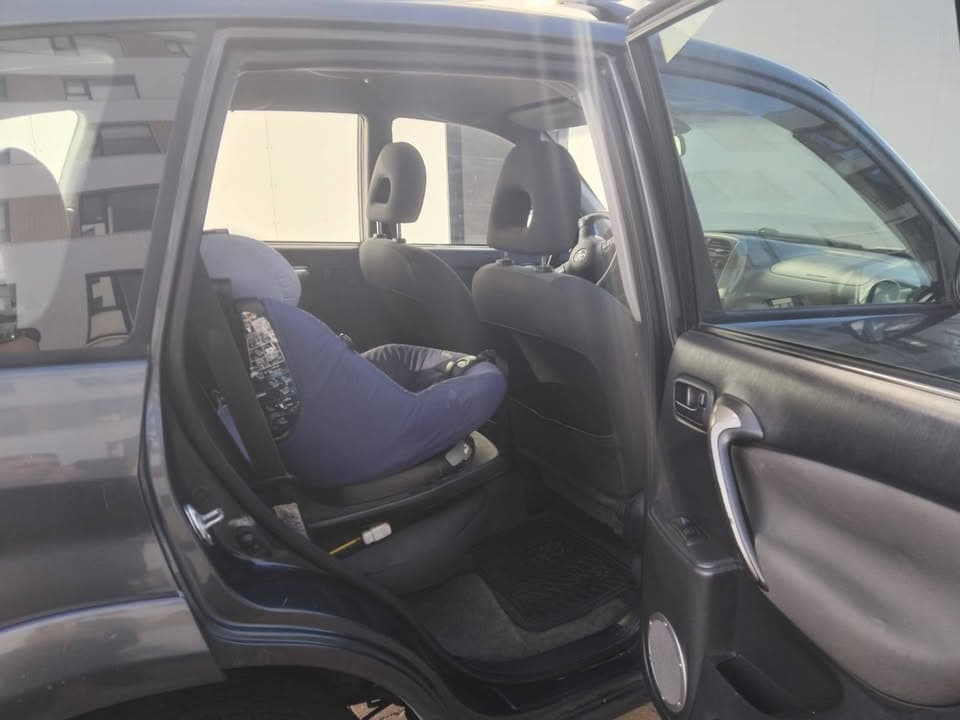 2005 Toyota RAV4