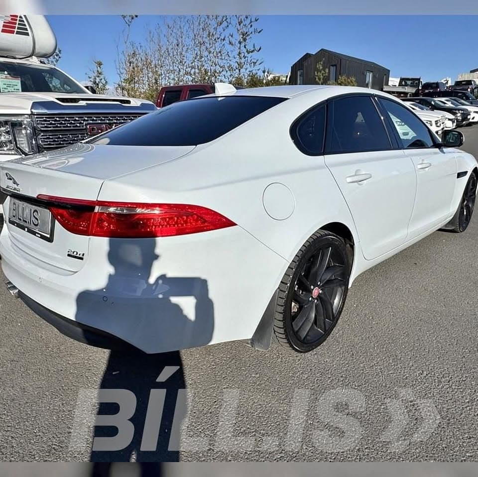 2018 Jaguar XF