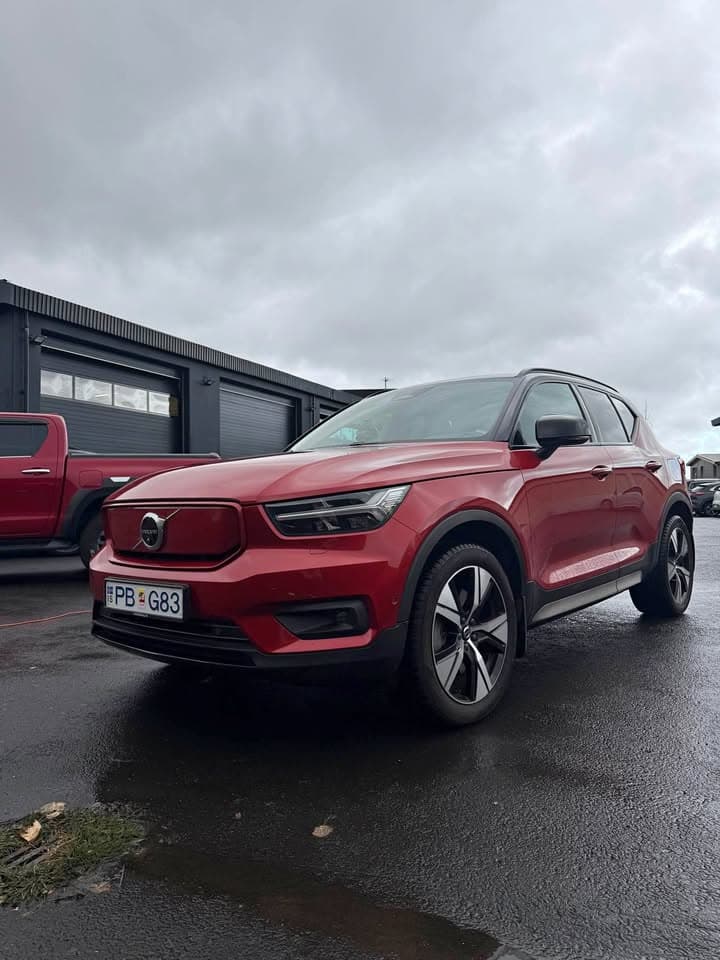 2022 Volvo XC40 Recharge P6