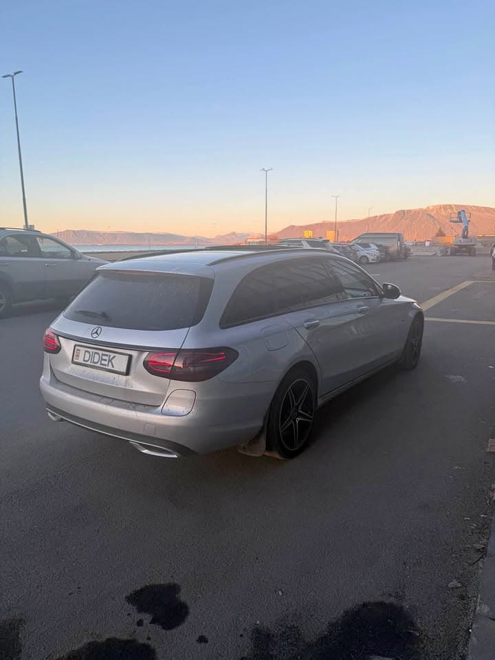 2019 Mercedes-Benz C-Class 300DE AMG Line