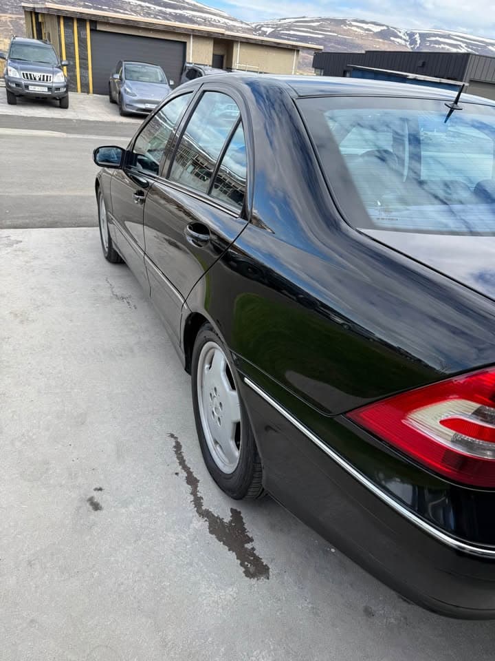 2004 Mercedes-Benz C-Class 180