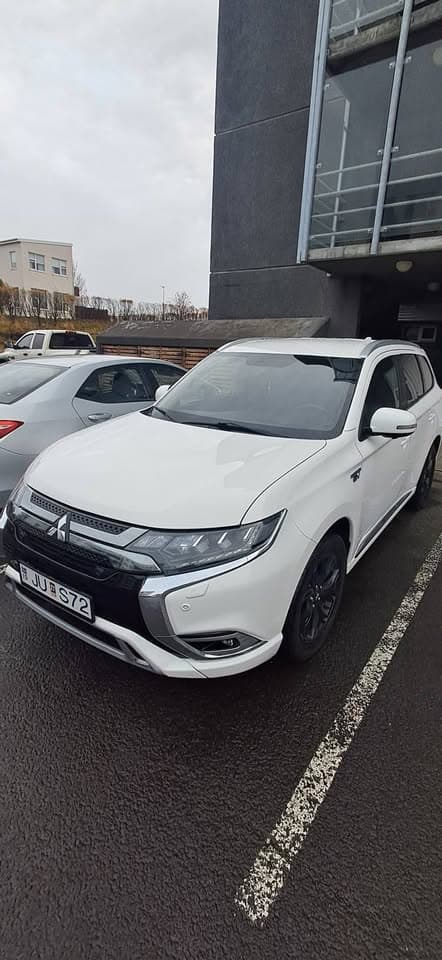 2021 Mitsubishi Outlander PHEV