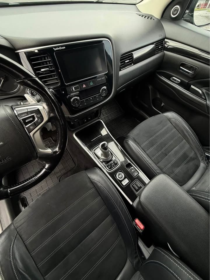 2018 Mitsubishi Outlander