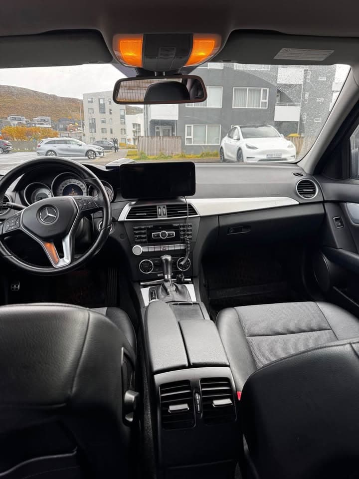 2011 Mercedes-Benz C-Class