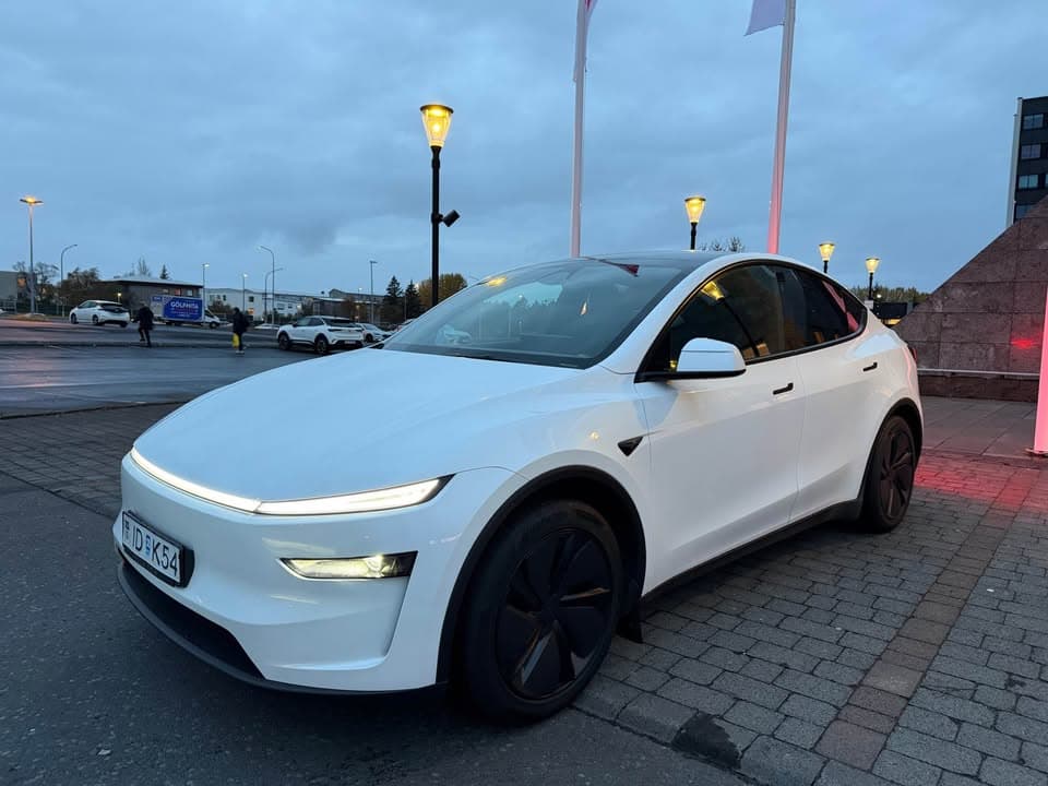 2026 Tesla Model Y