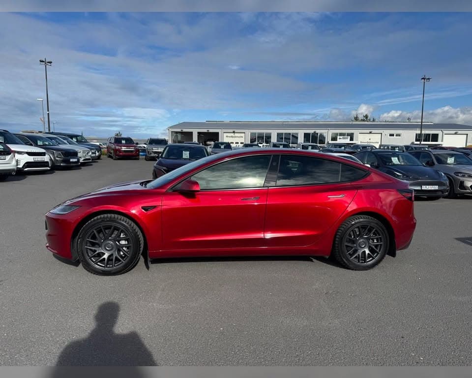 2026 Tesla Model 3 Highland