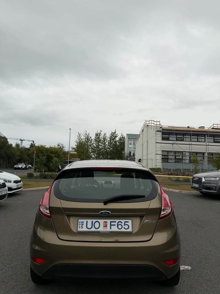 2015 Ford Fiesta