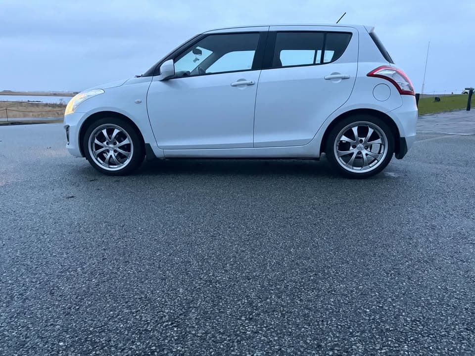 2015 Suzuki Swift