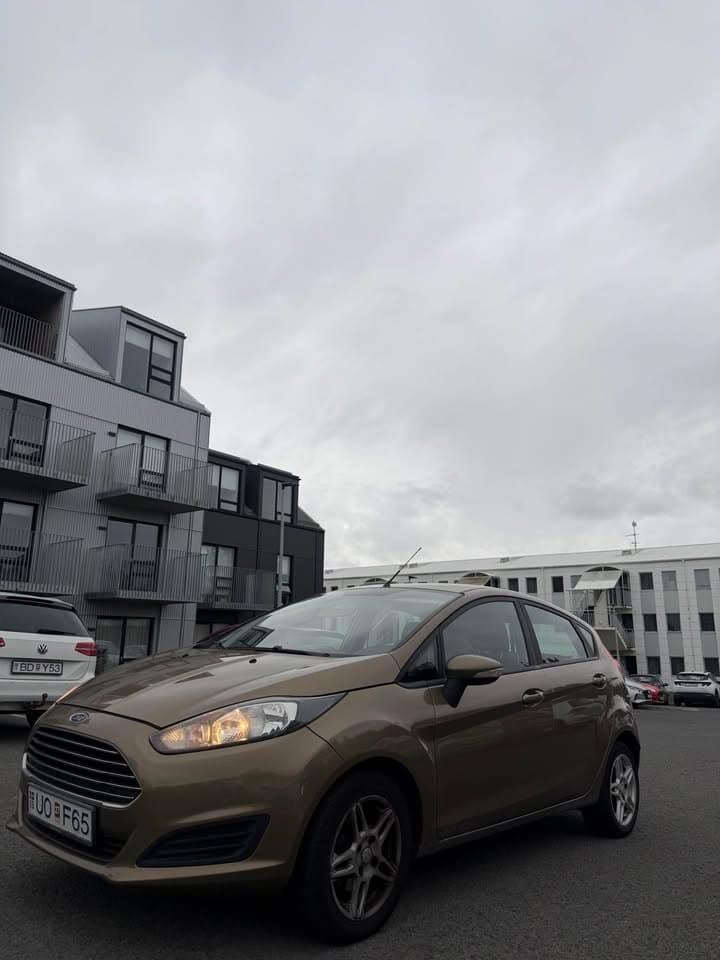 2015 Ford Fiesta