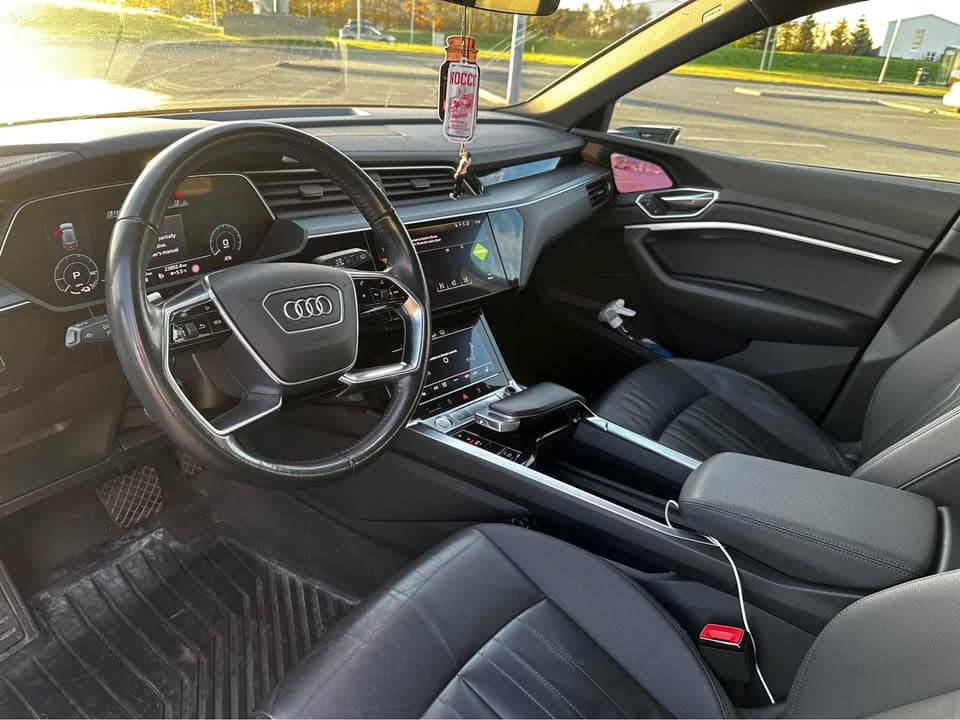 2019 Audi e-tron 55