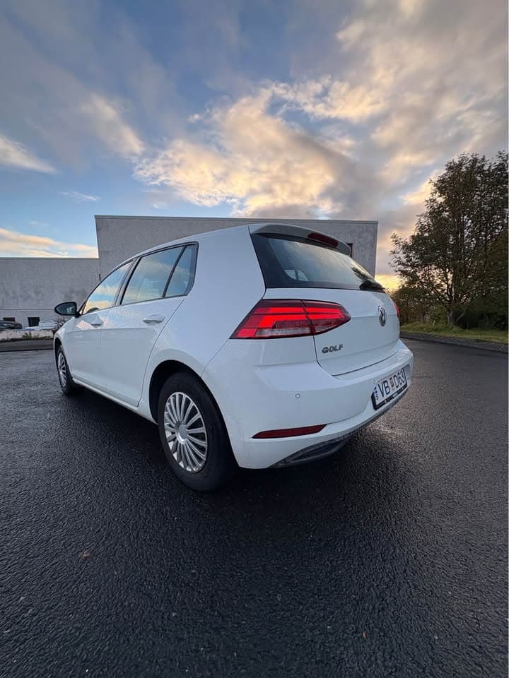 2017 Volkswagen Golf TSI