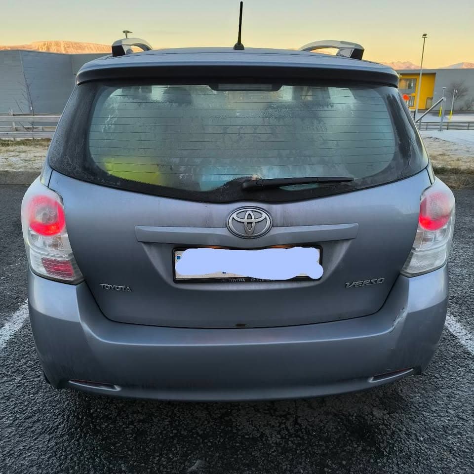 2012 Toyota Verso
