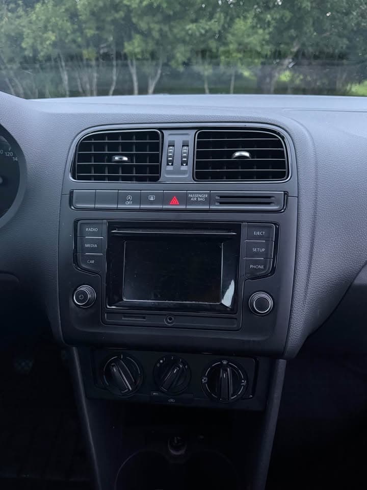 2015 Volkswagen Polo