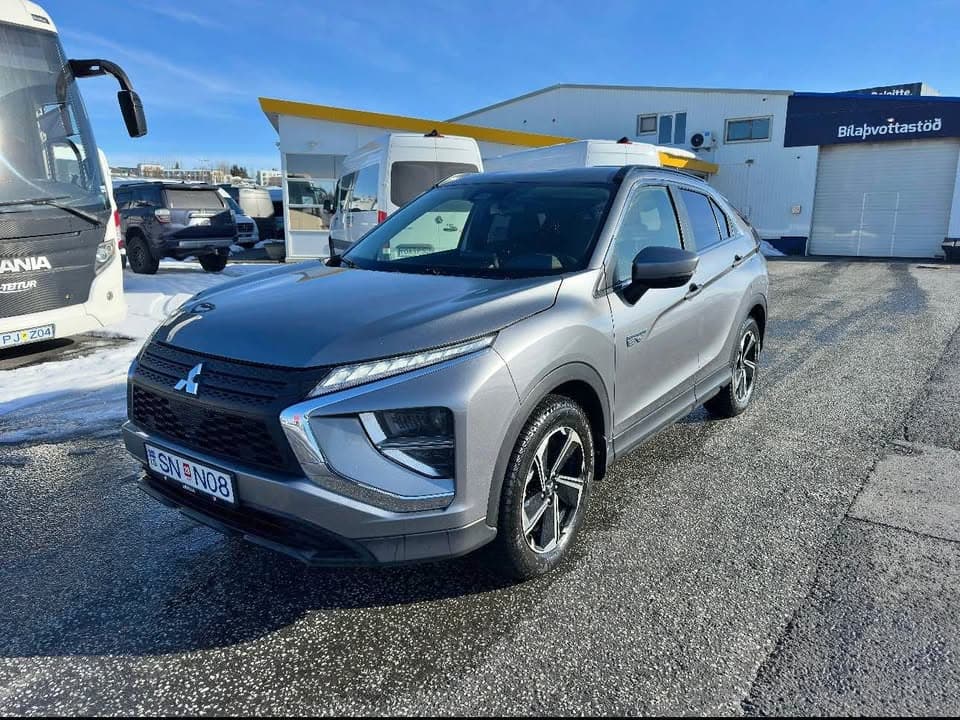 2022 Mitsubishi Eclipse Cross PHEV
