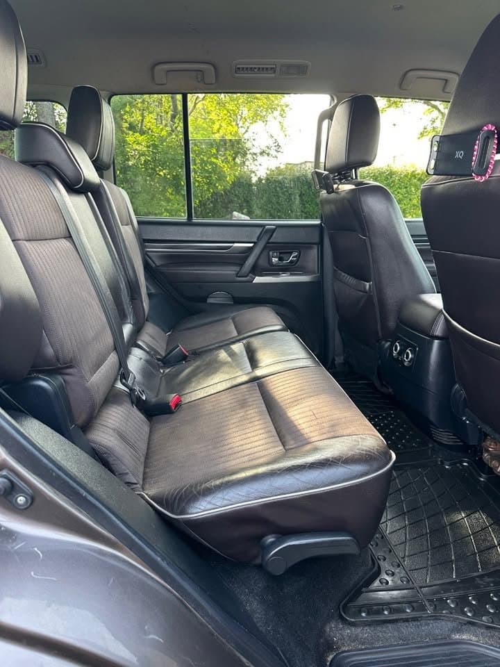 2012 Mitsubishi Pajero