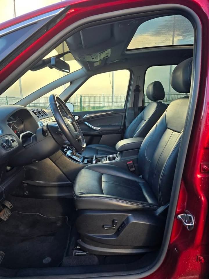 2014 Ford S-Max