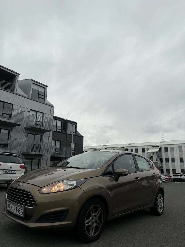 2015 Ford Fiesta