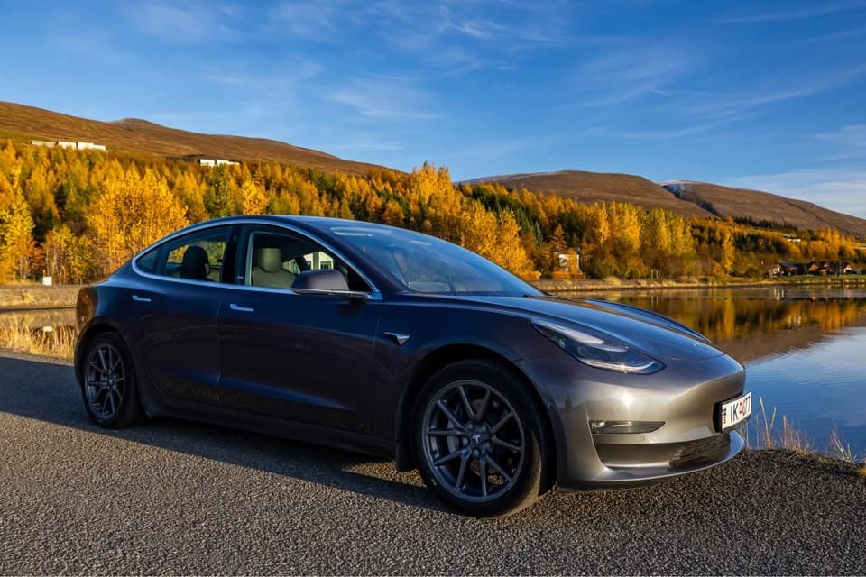 2020 Tesla Model 3