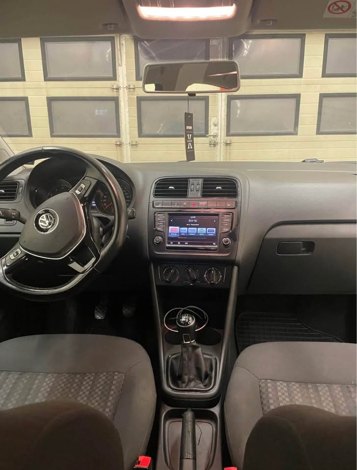 2016 Volkswagen Polo