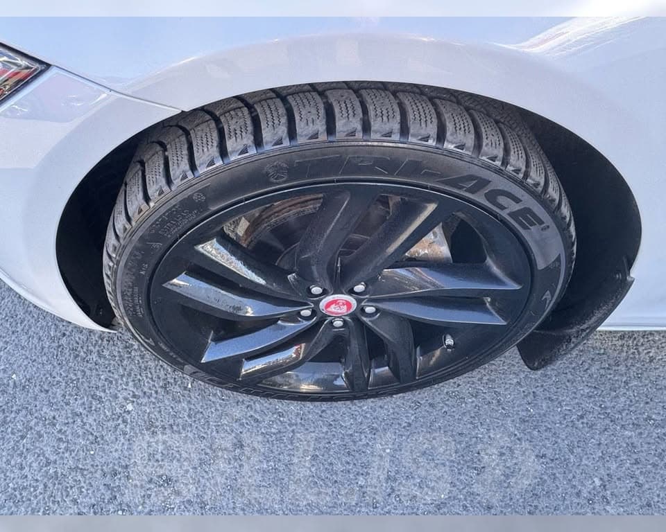 2018 Jaguar XF