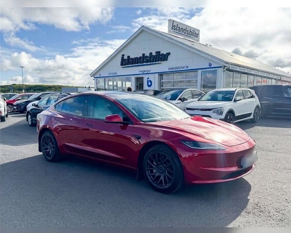 2026 Tesla Model 3 Highland