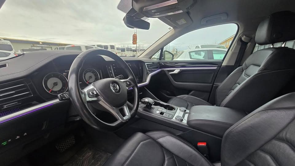 2019 Volkswagen Touareg