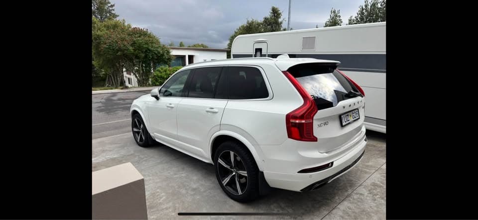 2016 Volvo XC90 T8 R-Design