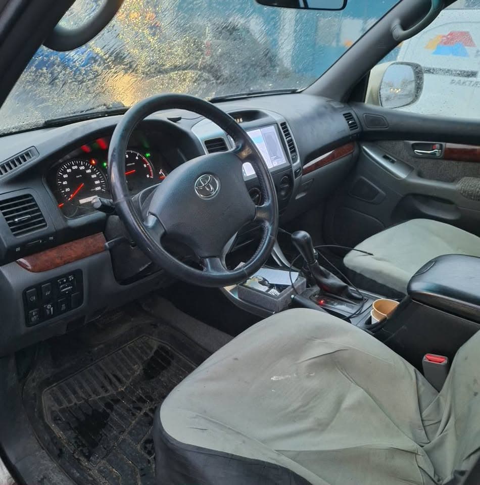 2005 Toyota Land Cruiser 120