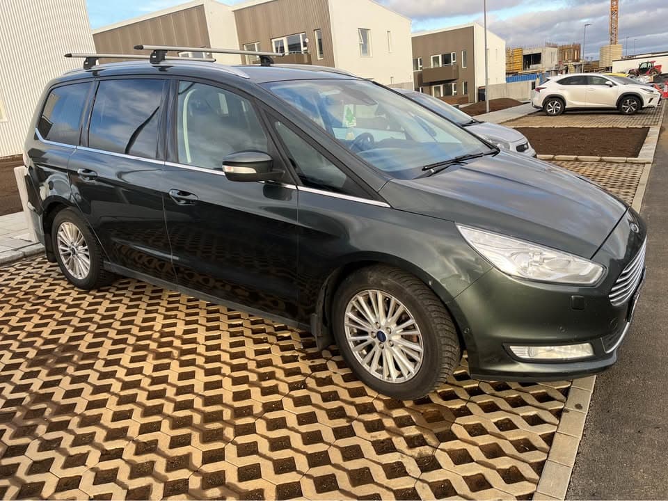 2017 Ford Galaxy S-Max