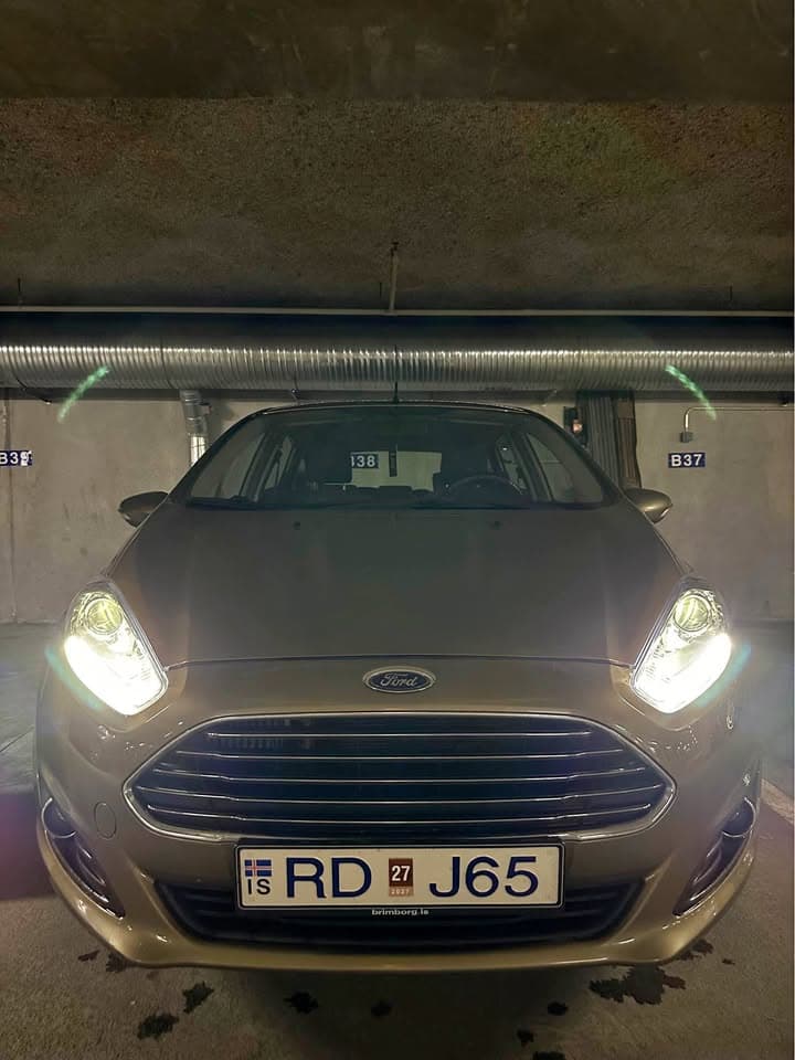 2015 Ford Fiesta