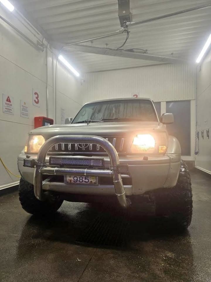1999 Toyota Land Cruiser 90