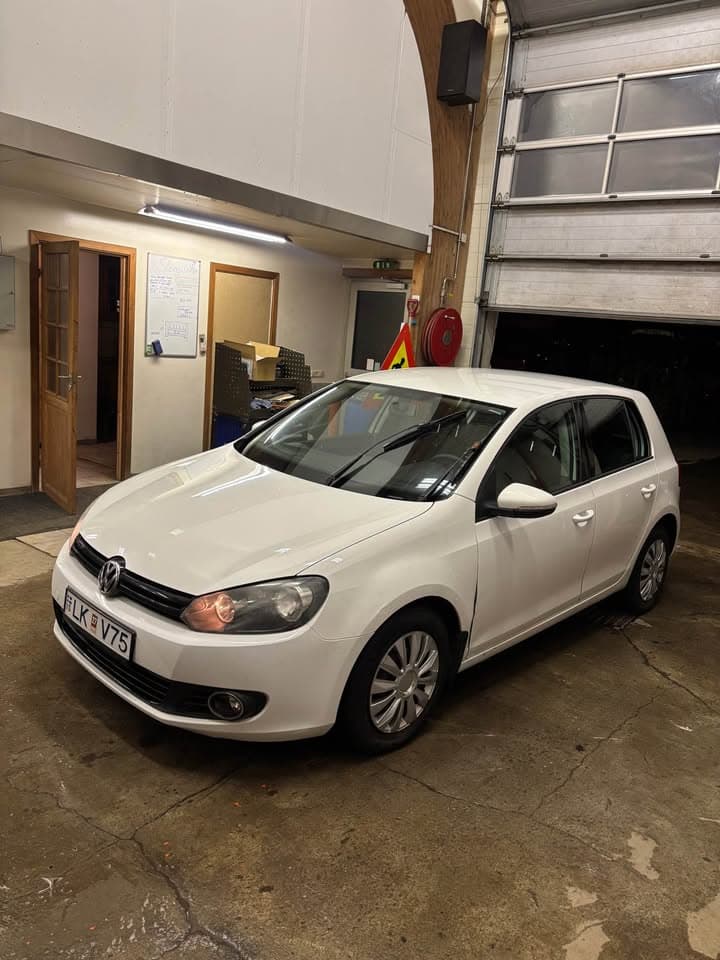 2011 Volkswagen Golf