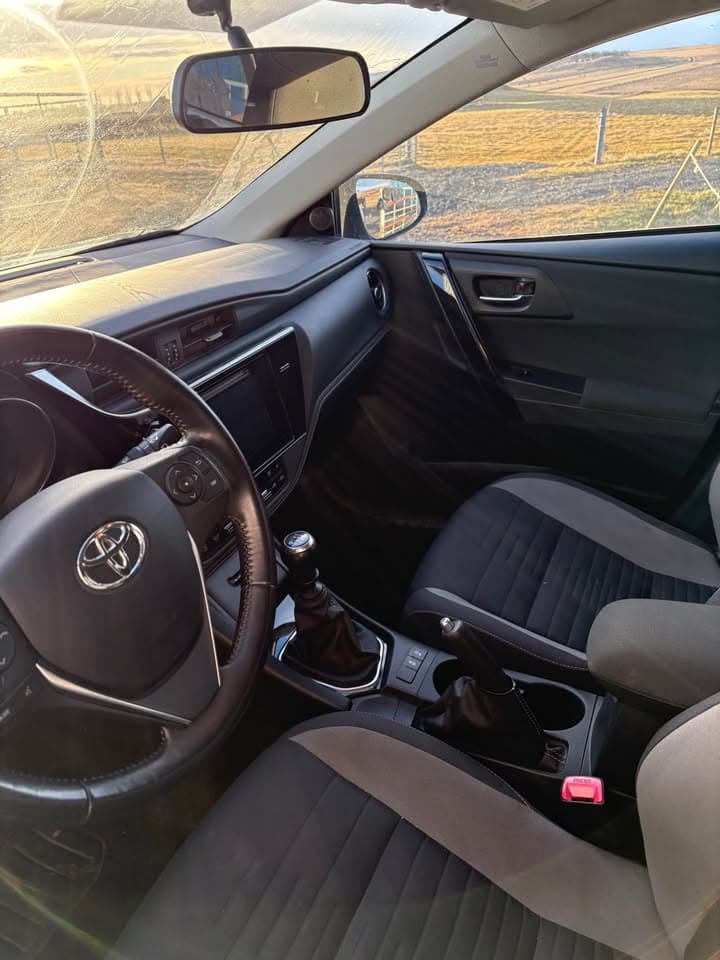 2015 Toyota Auris