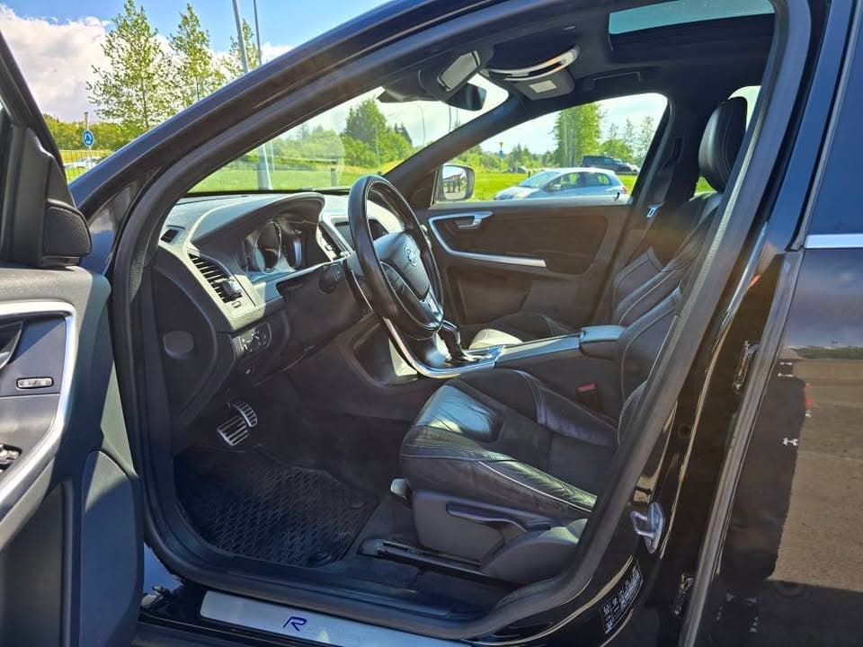 2016 Volvo XC60