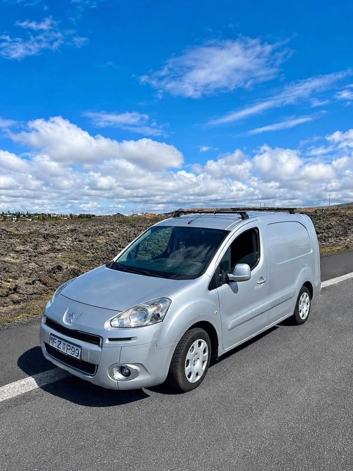 2015 Peugeot Partner