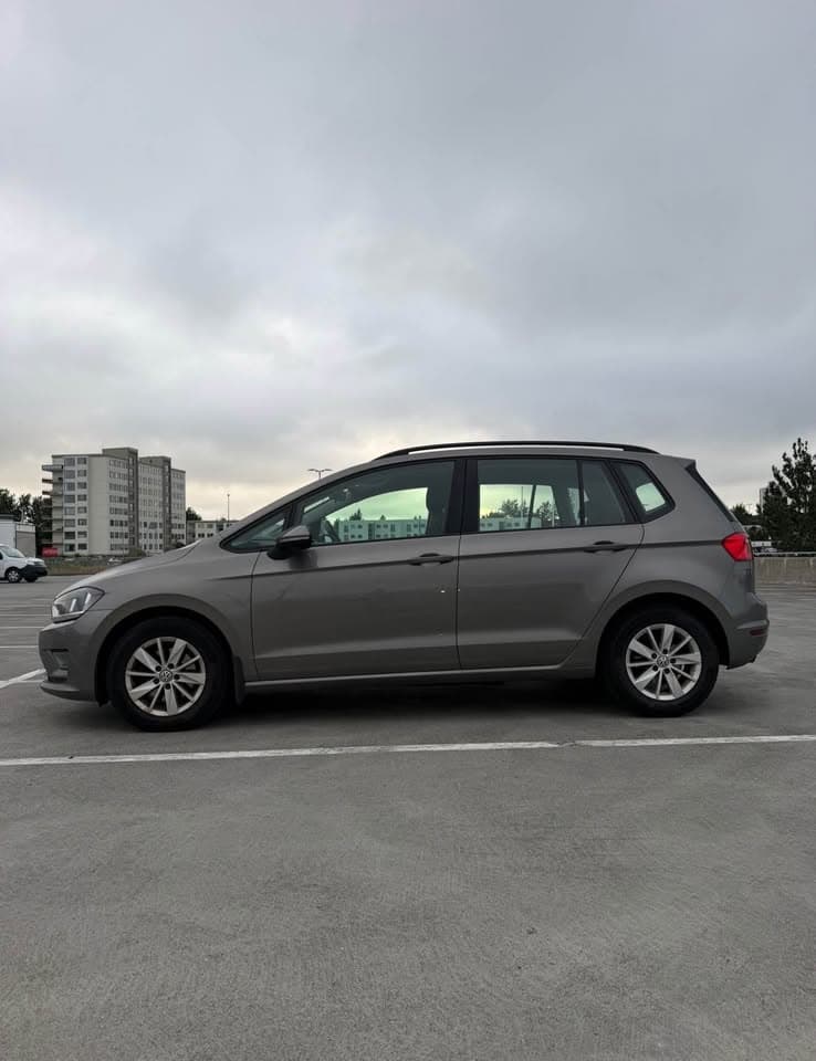 2017 Volkswagen Golf Sportsvan