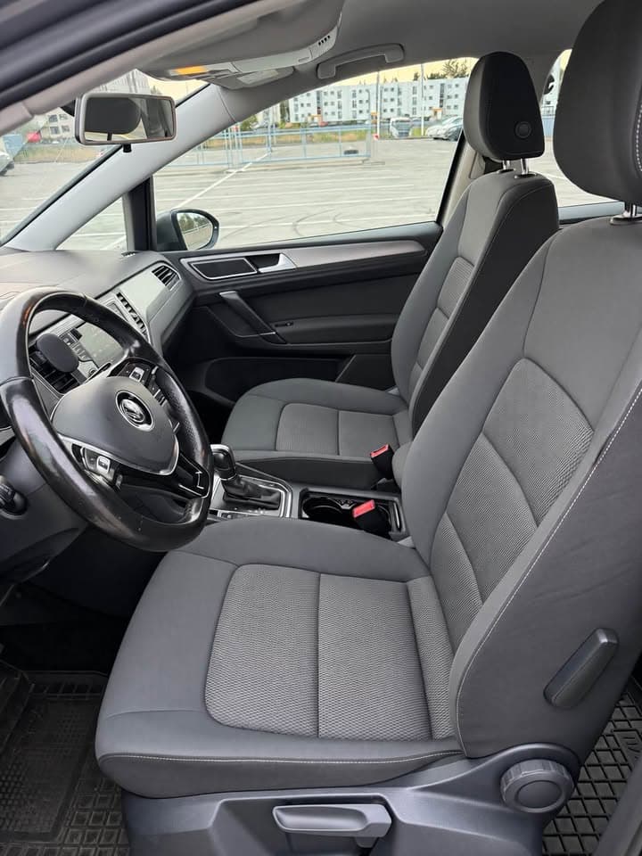 2017 Volkswagen Golf Sportsvan