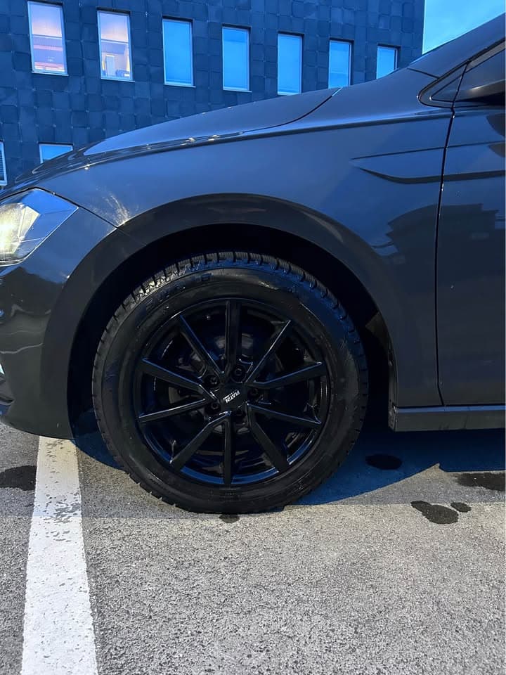 2018 Volkswagen Polo