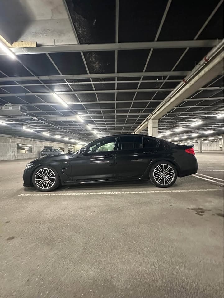 2018 BMW 5 Series 530e Iperformance M-Tech
