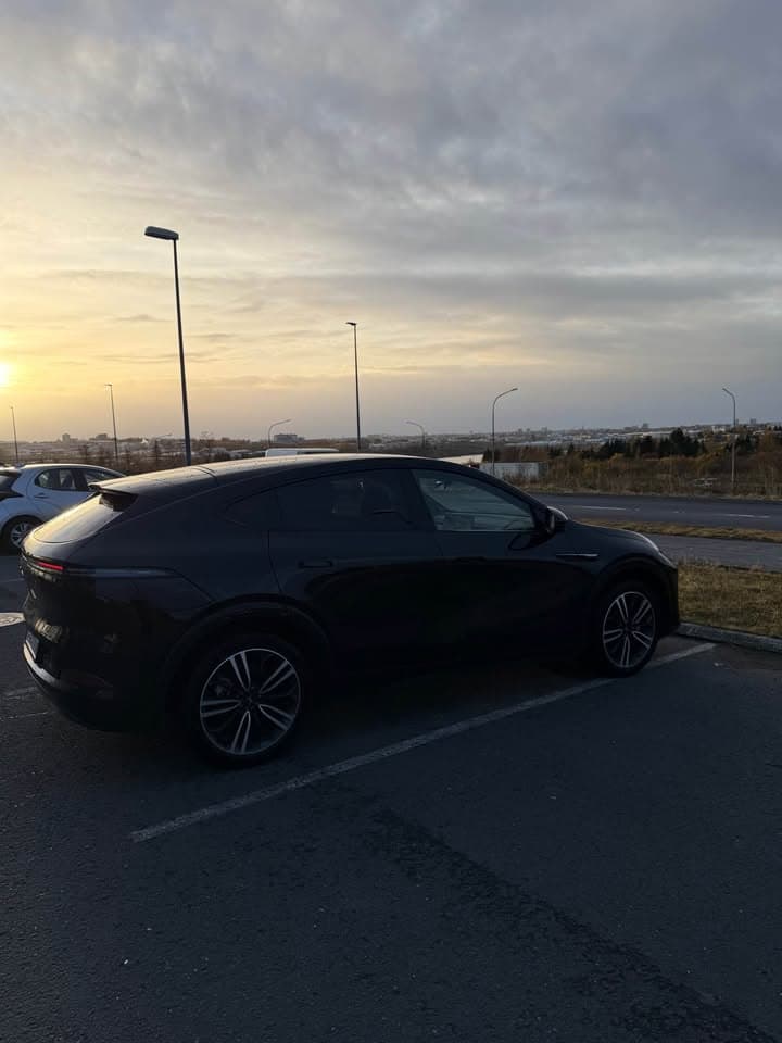 2025 Xpeng G6