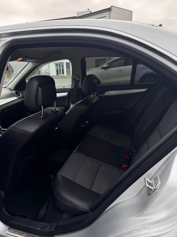 2011 Mercedes-Benz C-Class