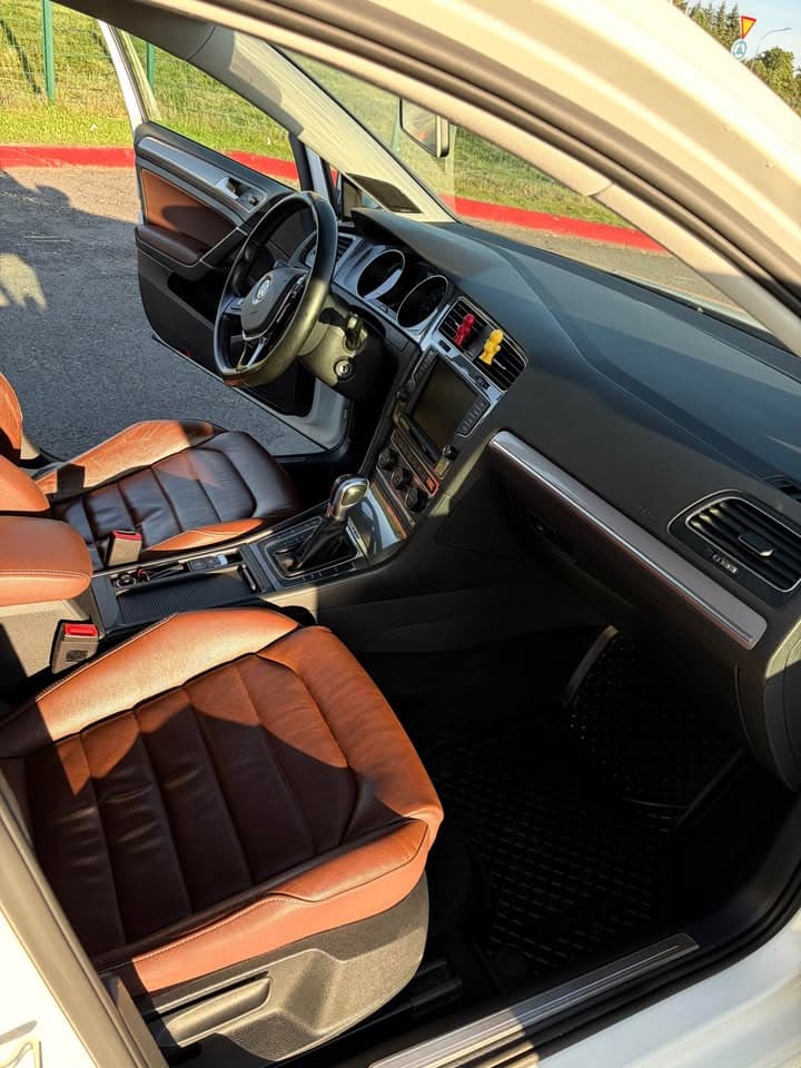 2015 Volkswagen e-Golf