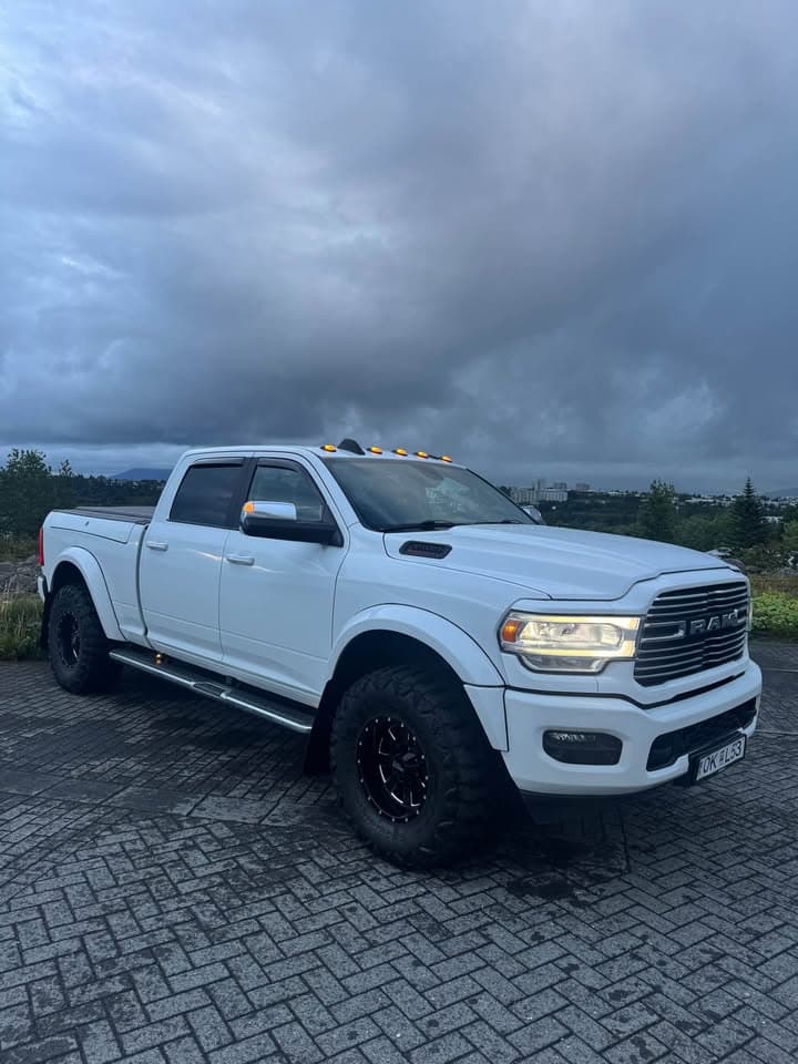 2022 Dodge Ram 3500 Laramie