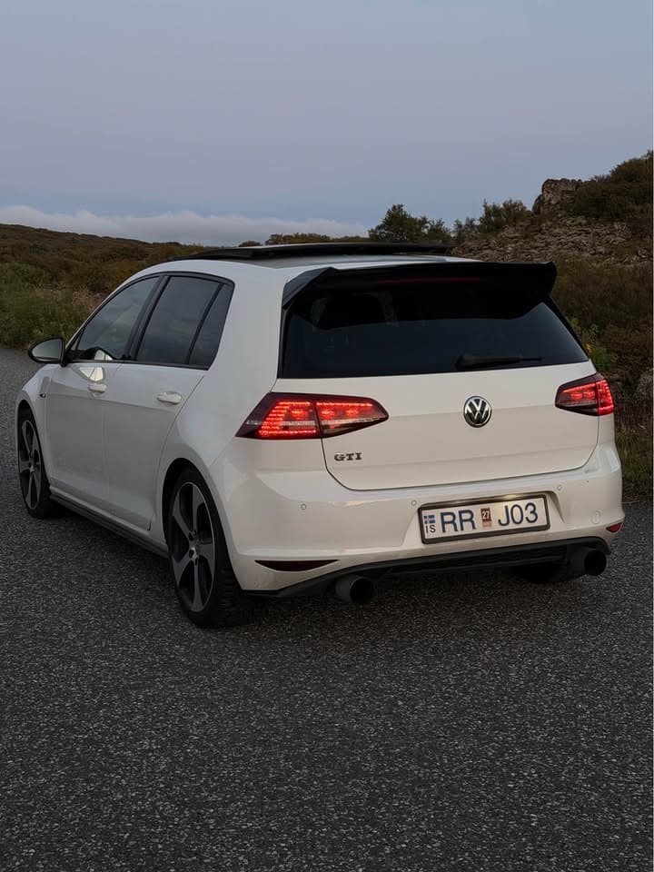 2016 Volkswagen Golf GTI