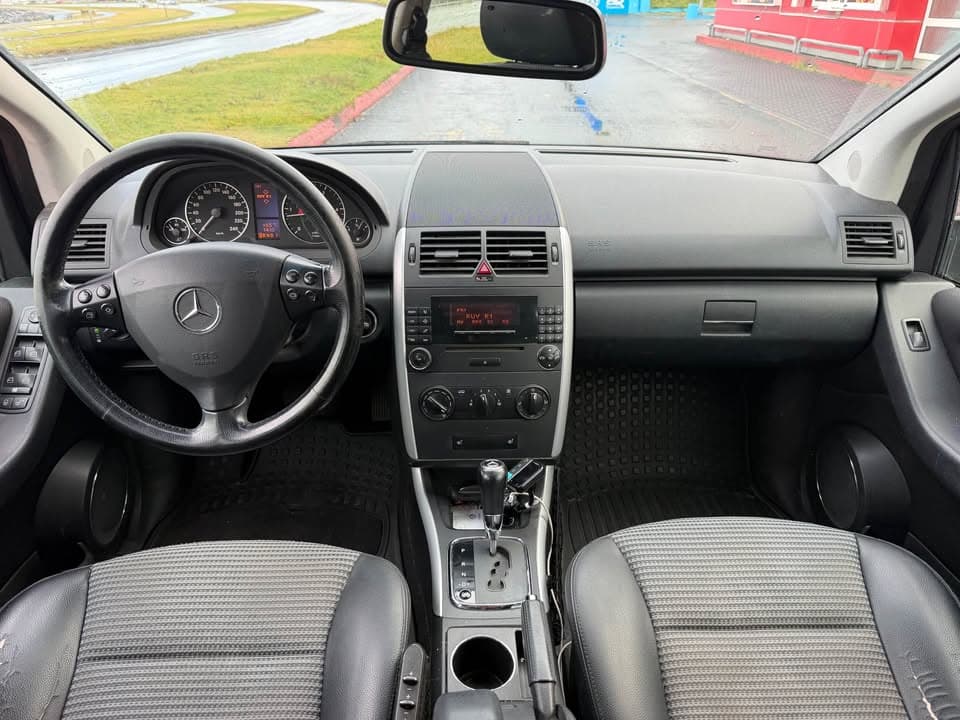 2010 Mercedes-Benz A180