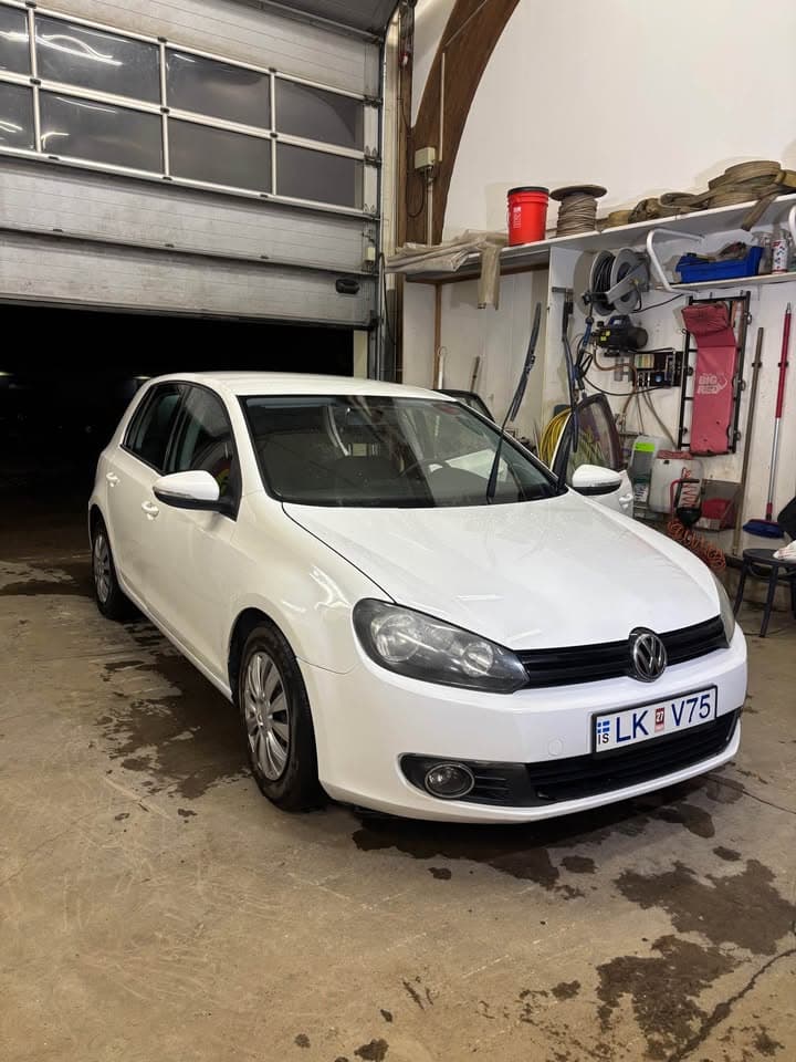 2011 Volkswagen Golf