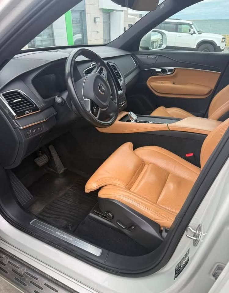 2021 Volvo XC90 T8 Recharge