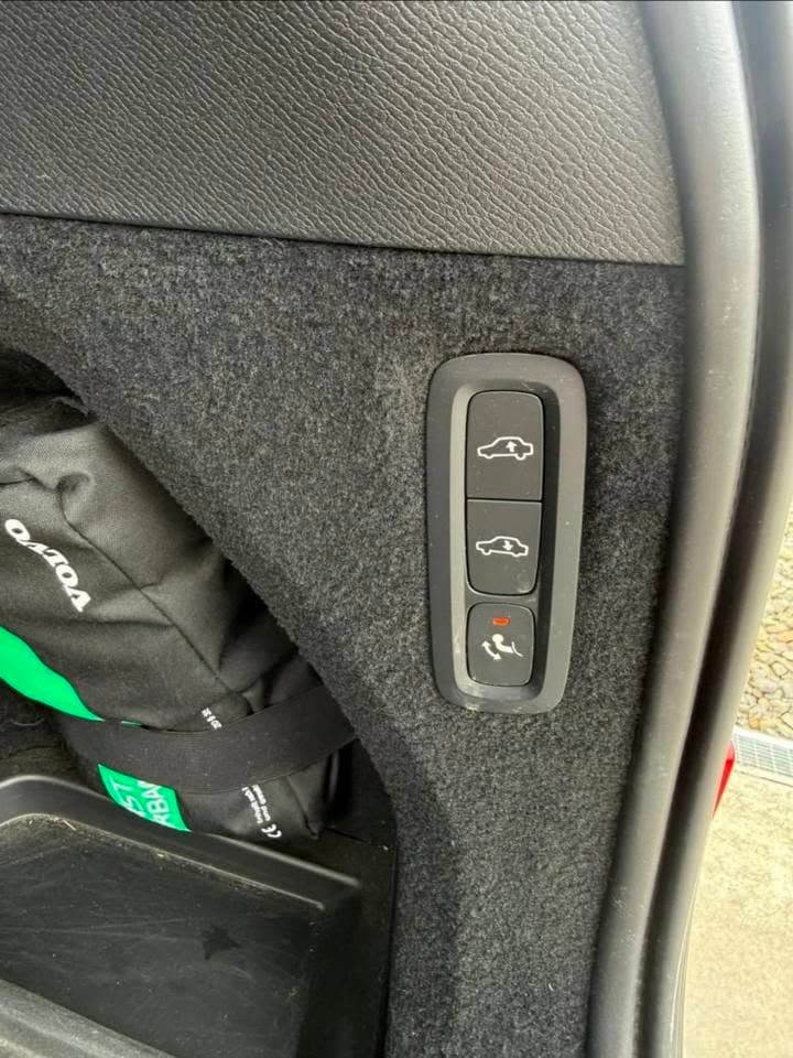 2021 Volvo XC90 T8 Recharge